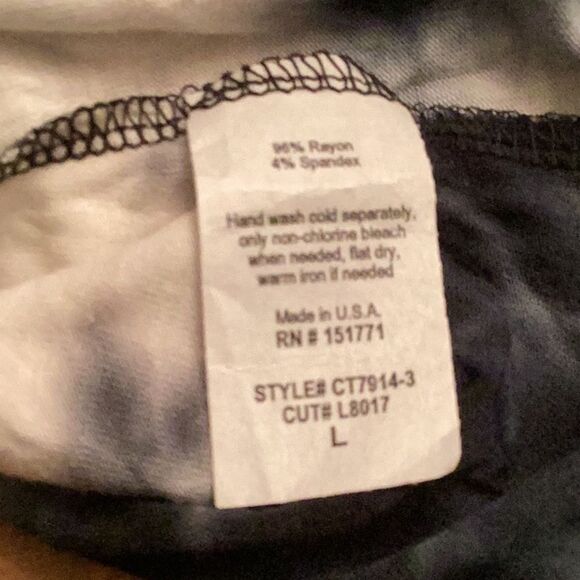 LE LIS SIZE LARGE BLACK AND WHITE TIE DYE ONE SHOULDER SHORT SLEEVE BODYSUIT - Picture 8 of 8